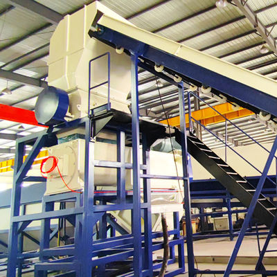 500kg/H-1200kg/H एचडीपीई वाशिंग लाइन पीपी पीई फिल्मों के लिए प्लास्टिक की बोतलों को कुचलने की मशीन