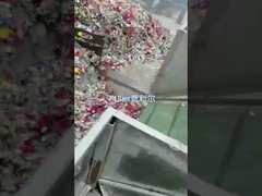 500-3000 किलोग्राम/घंटा दूध की बोतलों की वाशिंग मशीन सेंट्रीफ्यूगल ड्राईंग अपशिष्ट प्लास्टिक की बोतलों की रीसाइक्लिंग मशीन